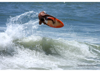 Praia do Quilombo sediará Copa de Surf Amador