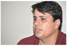 Aquiles é pré-candidato a prefeito pelo PMDB
