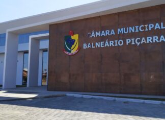 Projeto para reajuste salarial do funcionalismo público é lido na Câmara