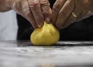 Escola Profissional de Arte Culinária Itapocoróy tem inscrições para nova turma