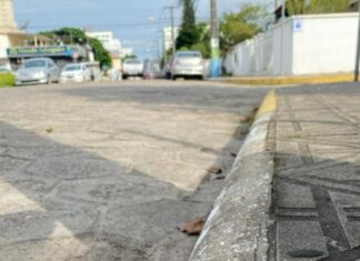 Prefeitura frisa que construção de calçadas também requer aprovação