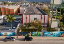 Professora de Penha é assaltada na saída da escola: carro e pertences foram levados