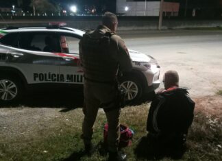 Polícia Militar de Balneário Piçarras prende em flagrante ladrão furtando fios de cobre