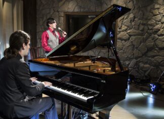 Pai e filho trazem show musical “Amor Cotidiano” para dez cidades da região