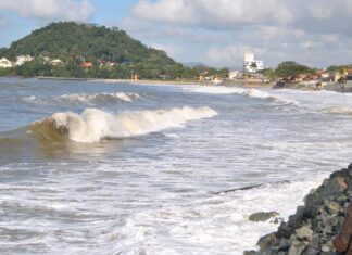 Prefeitura de Barra Velha discute alargamento das praias com técnicos do INPH