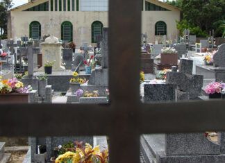 Prefeitura de Penha anula edital de exploração de serviços funerários