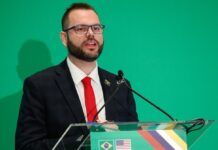 Jorge Seif (PL) é eleito senador por Santa Catarina