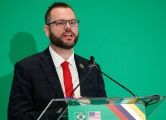 “Serei um senador reformista e que não medirá esforços para trazer recursos para infraestrutura”