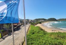 Balneário Piçarras e Penha confirmam datas de hasteamento da Bandeira Azul