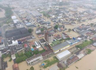 Fortes chuvas: Governador decreta situação de emergência em Santa Catarina