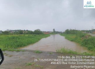 Região está em alerta para persistente e volumosa chuva até quarta-feira, 21