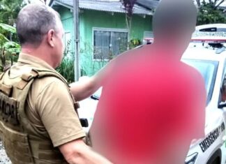 Homem é preso por porte ilegal de arma de fogo