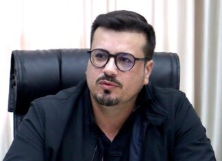 Eleição na Fecam acirra embate político entre governador e prefeito de Penha