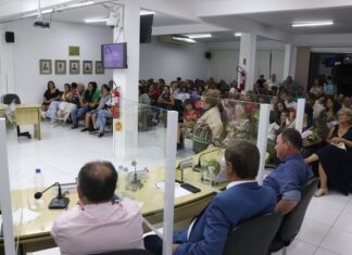 Doze mulheres penhenses são homenageadas pela Câmara de Vereadores