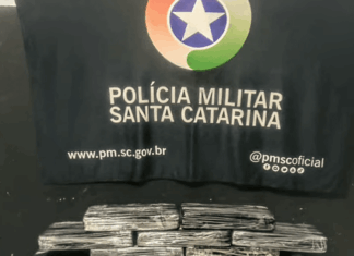 PMSC em Penha apreende cocaína avaliada em mais de R$ 1 milhão
