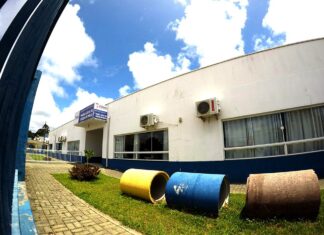 Prefeito de Penha anuncia pacote com medidas de segurança escolar