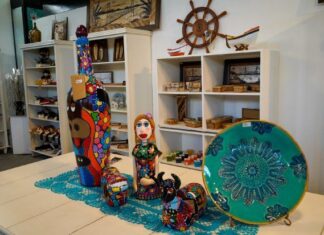 Artesãos de Balneário Piçarras e Penha podem emitir ou renovar a Carteira Nacional do Artesão