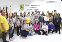 Vereadores Mirins de Penha são oficialmente empossados para legislatura 2023