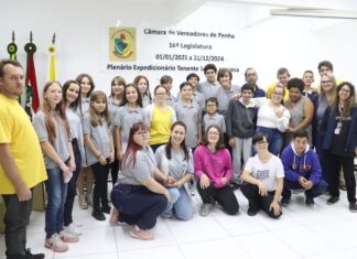 Vereadores Mirins de Penha são oficialmente empossados para legislatura 2023