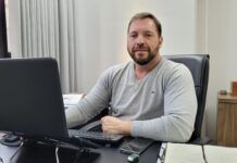 André Serafim, vice-presidente do PL de Balneário Piçarras, anuncia desfiliação do partido
