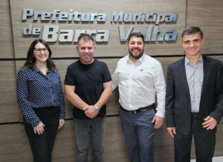 Prefeito de Barra Velha formaliza empréstimo de R$ 16 milhões para pavimentação