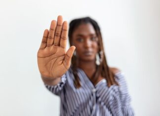 Balneário Piçarras institui Rede de Enfrentamento à Violência Contra Mulher