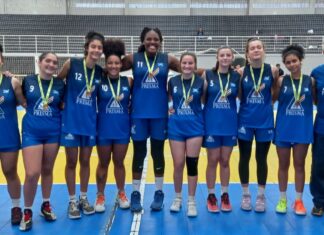 Basquete feminino do Prisma/Semel Balneário Piçarras é campeão do microrregional do JESC