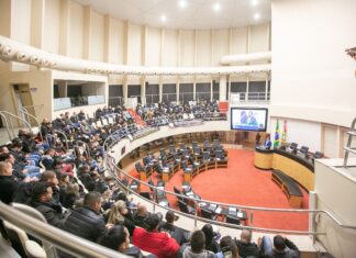 Deputados rejeitam veto ao projeto que estabelece teto de reajuste na cobrança do IPVA