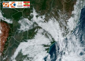 Defesa Civil de Santa Catarina alerta para formação de dois ciclones