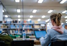 Tire suas dúvidas sobre as bolsas do FUMDES nas universidades privadas de SC