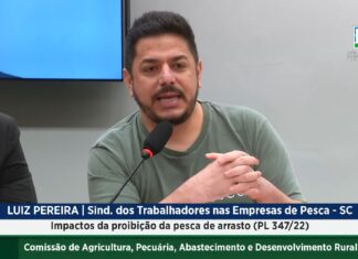 “Estão querendo aniquilar os pescadores catarinenses”