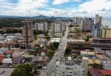 Governador acena liberação financeira para o término de três obras em Balneário Piçarras