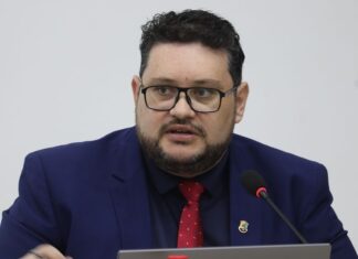 Vereador cobra do Governo explicações para perda das três certificações do Bandeira Azul