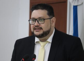 Duda Bueno (Cidadania) assume cadeira na Câmara de Vereadores de Penha