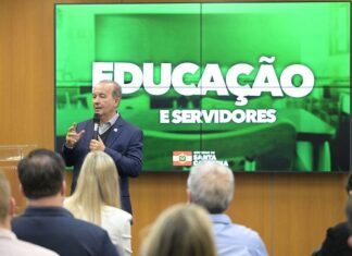 Estado anuncia maior concurso público da história na Educação e medidas para servidores