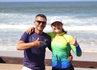 Penhense Rebeka Klotz estreia no Mundial de Stand Up Paddle nesta sexta-feira, dia 29