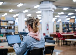 Governo lança Edital para o cadastro de estudantes no programa Universidade Gratuita
