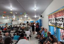Mais de 500 pescadores artesanais se unem contra propostas governamentais