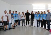 Barra Velha oficializa assinatura do Bolsa Atleta a esportistas locais