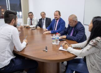 Câmara de Vereadores de Penha oficializa criação da CPI da Educação: Ferrão preside