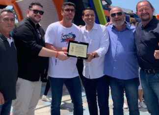 Câmara de Penha entrega moção de aplausos ao Beto Carrero World