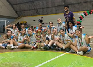 Adepi/Semel/Yukaline/Prisma é campeão estadual de basquete no Sub-13