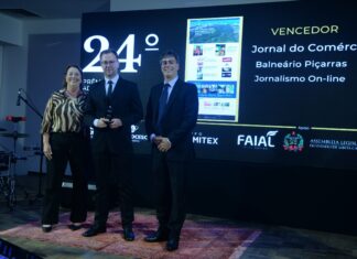 Jornal do Comércio vence categoria Melhor Site no 24º Prêmio Adjori/SC de Jornalismo