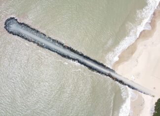 Molhes da praia de Balneário Piçarras serão urbanizados e terão temática marinha