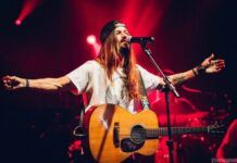Pacífico Bar confirma show nacional de Armandinho para celebrar os 6 anos