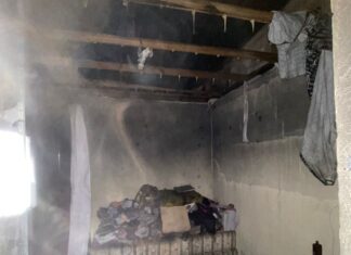 Bombeiros controlam incêndio em conjunto de residências no bairro Santo Antônio