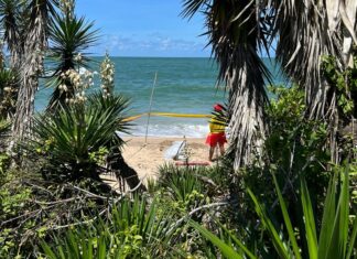 Corpo de jovem que se afogou na praia da Saudade é localizado