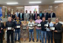 Parlamento piçarrense entrega nove homenagens a personalidades locais
