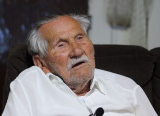 Um centenário de dedicação as raízes de Balneário Piçarras: Seu Abrão está de aniversário