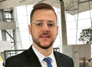 Thiago Pinheiro confirma pré-candidatura à prefeito de Barra Velha